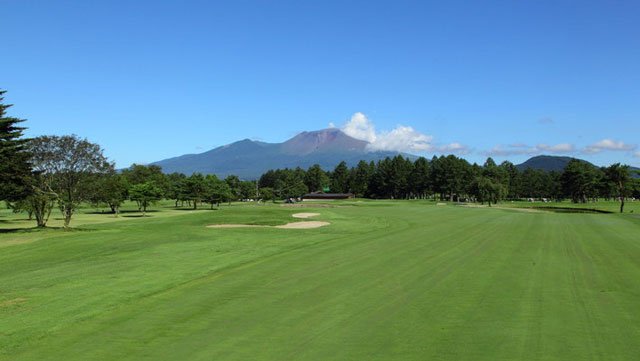 軽井沢72ゴルフ東コース（入山・押立）